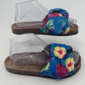 Muk Luks Womens Floral Hibiscus Knotted Slide Sandals Blue Pink Yellow Size 7